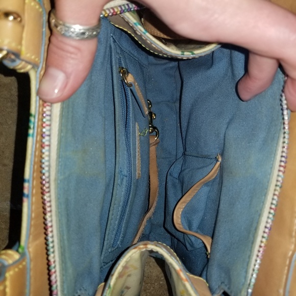 Vintage Dooney and Bourke Bag - Picture 3 of 8